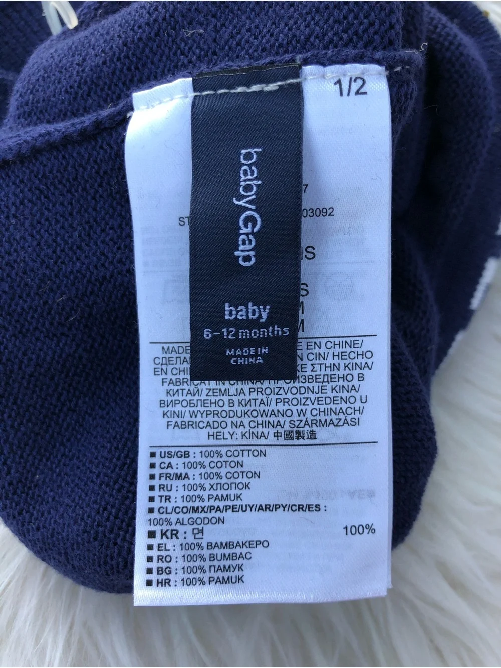 GAP Kids Hoodies bundle in Gray, Navy & Blue New and ECU Size Small & 5